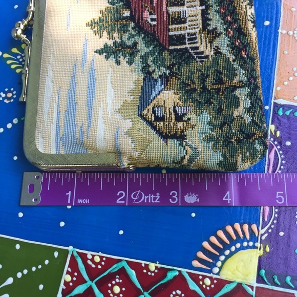 Tapestry Coin Purse - Picture 3 of 6